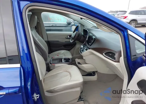 2019 Chrysler Pacifica Touring L z USA, uszkodzony, nr VIN 2C4RC1BG9KR628145